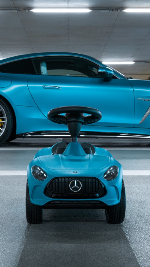 Der neue Bobby AMG GT mit Blinkerfunktion.Jetzt erhältlich.